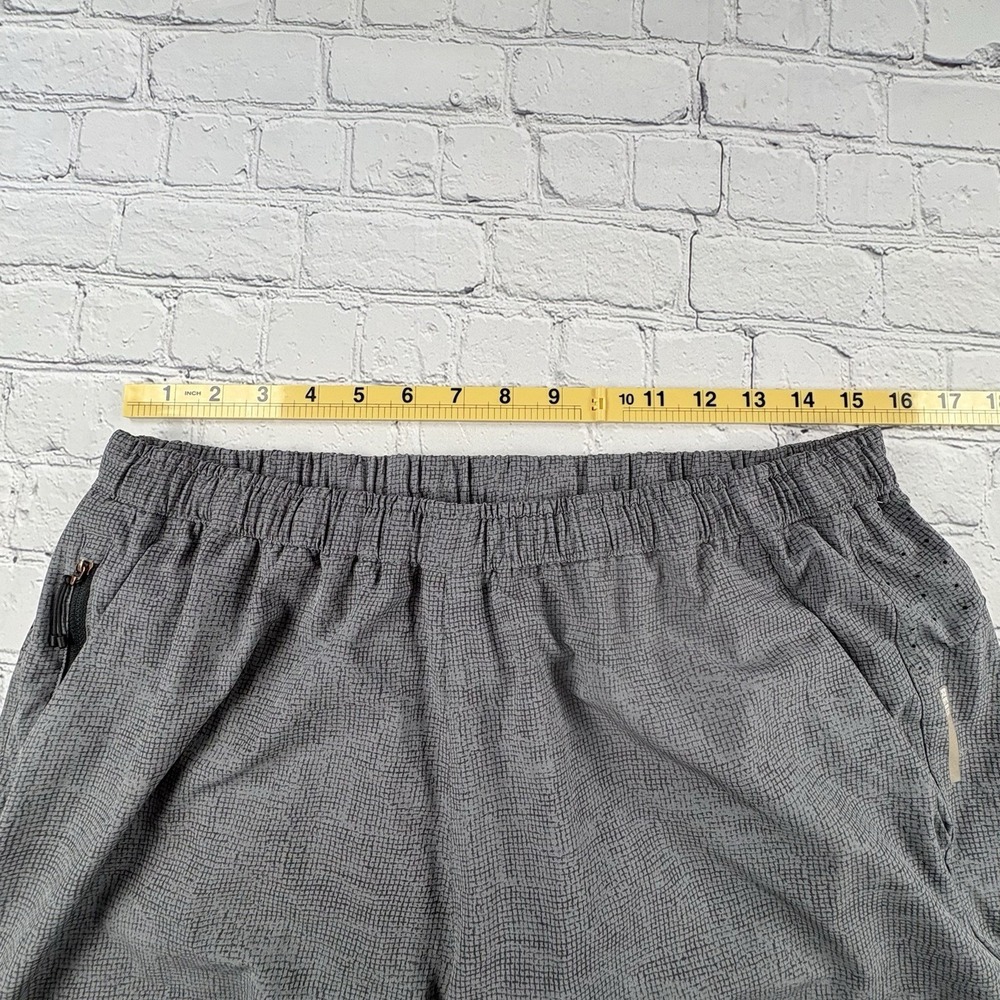 REI Co-op Active Pursuits Shorts Mens Large Grey Lined Running - Picture 3 of 5